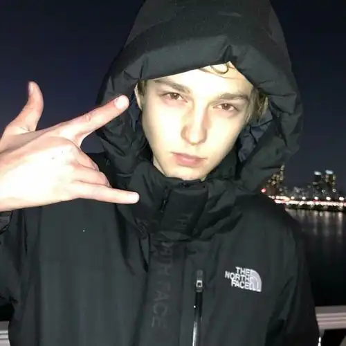 6686体育app铜牌作者Skye