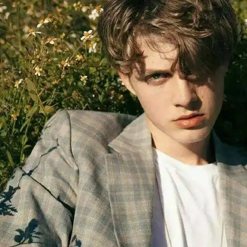 6686体育app合作伙伴Xenia