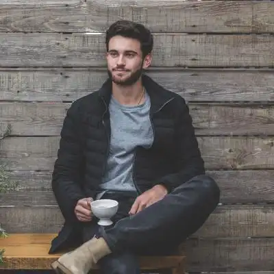 6686体育app铁牌作者云清雾淡