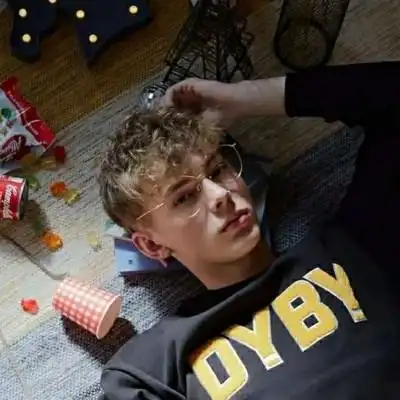 6686体育app钻石作者Yvette