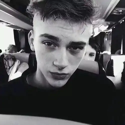 6686体育app海外作者Sawyer