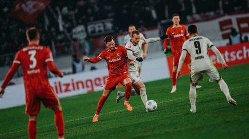 弗莱堡 vs 沃尔夫斯堡